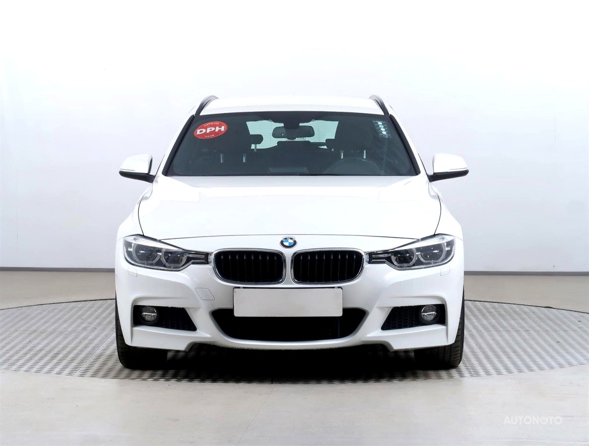 BMW Řada 3, 2019 - pohled č. 2