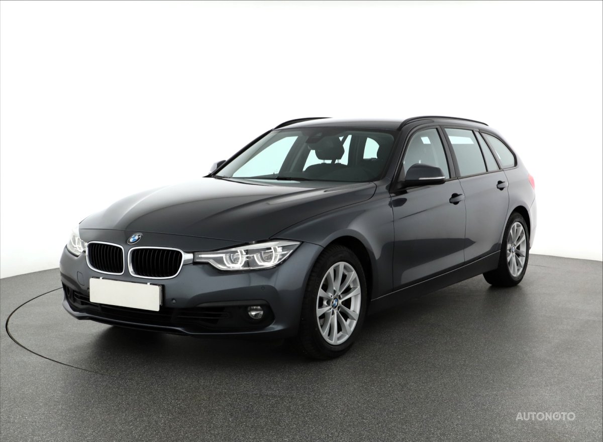 BMW Řada 3, 2018 - pohled č. 3