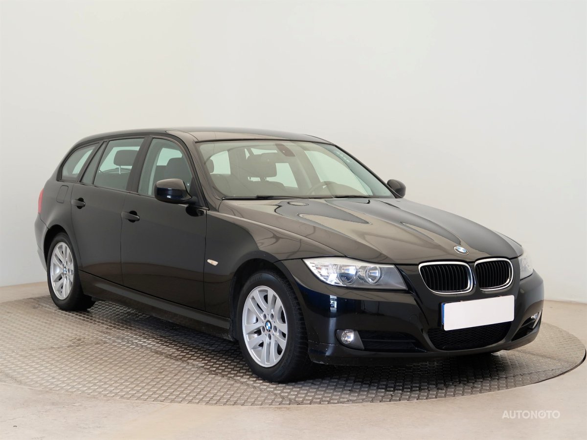 BMW Řada 3, 2011 - celkový pohled