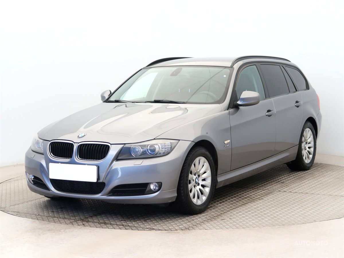 BMW Řada 3, 2010 - pohled č. 3