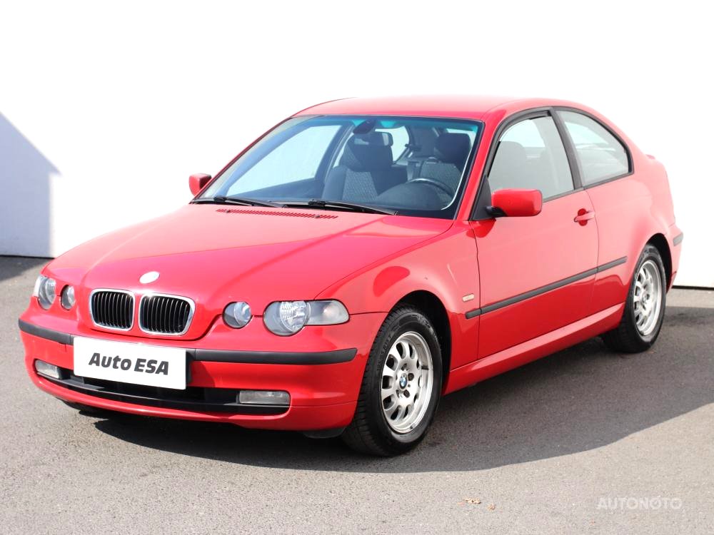 BMW Řada 3, 2003 - pohled č. 3