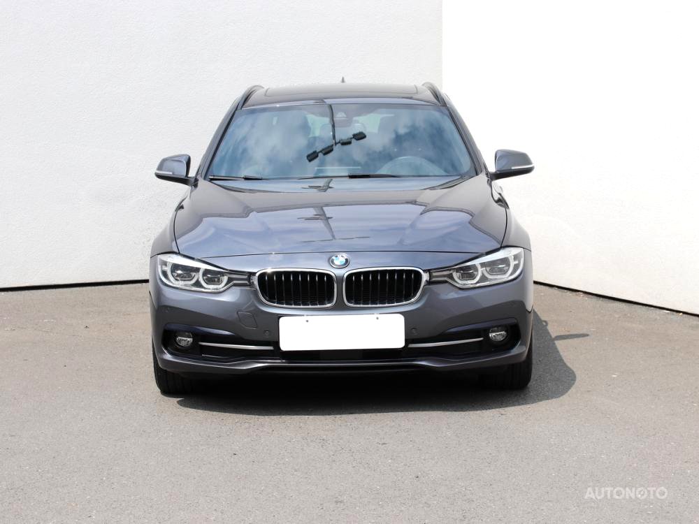 BMW Řada 3, 2018 - pohled č. 2