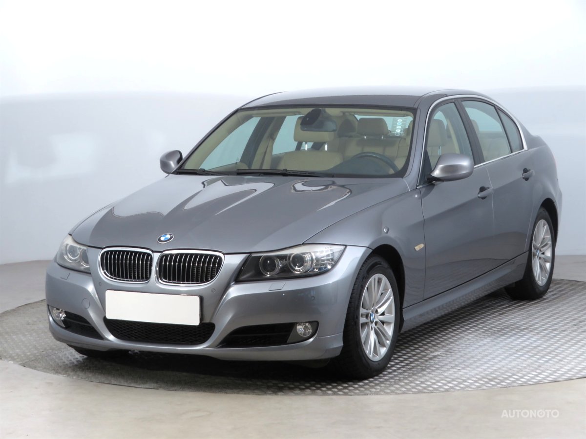 BMW Řada 3, 2008 - pohled č. 3