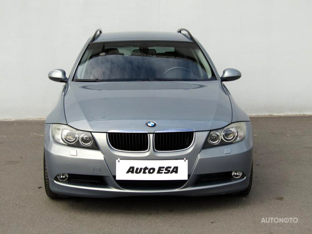 BMW Řada 3, 2008 - pohled č. 2