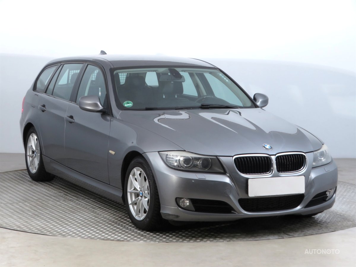 BMW Řada 3, 2011 - celkový pohled