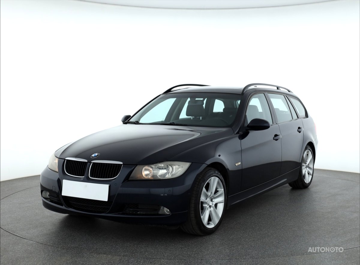 BMW Řada 3, 2006 - pohled č. 3