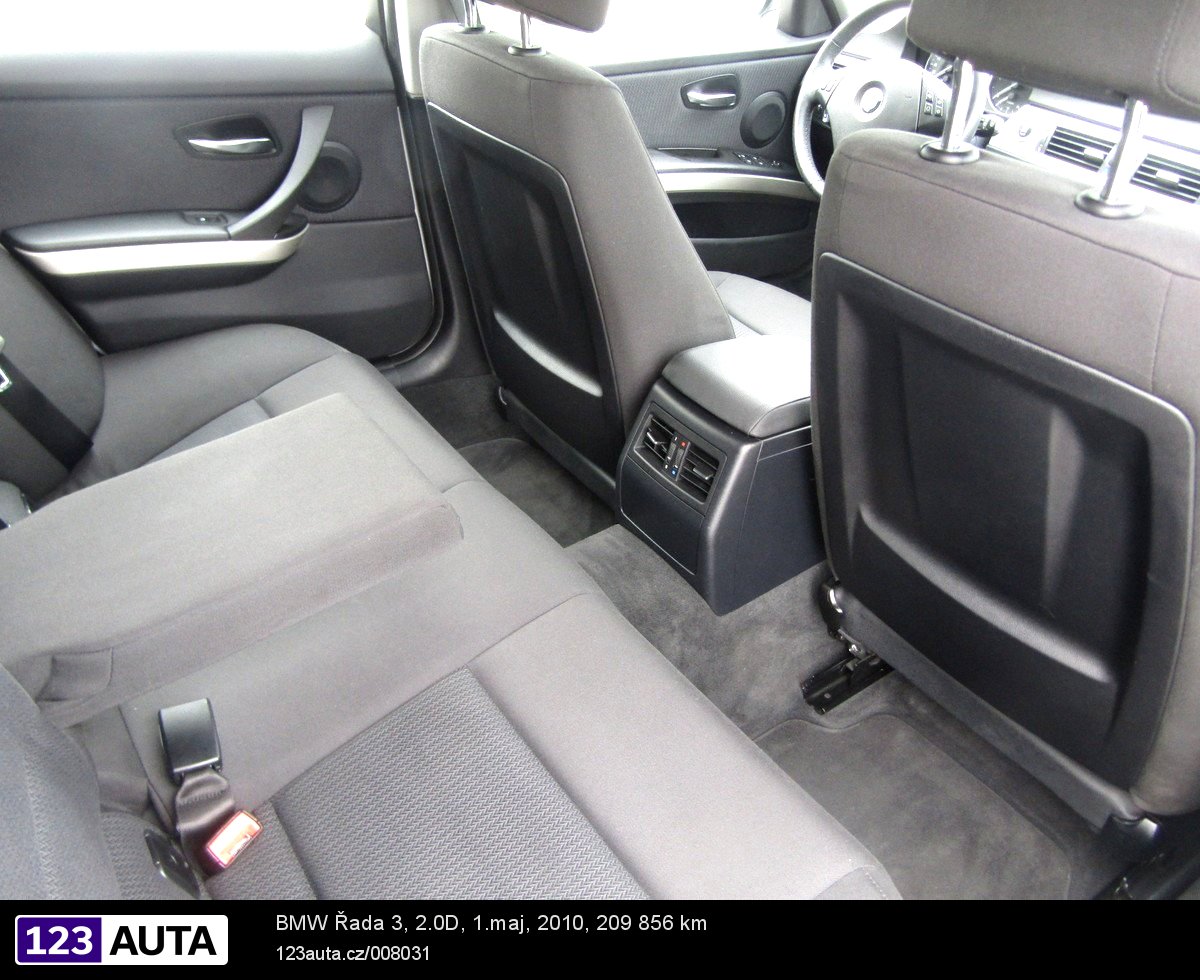 BMW Řada 3, 2010 - pohled č. 17
