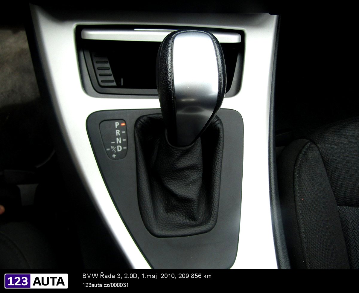 BMW Řada 3, 2010 - pohled č. 25