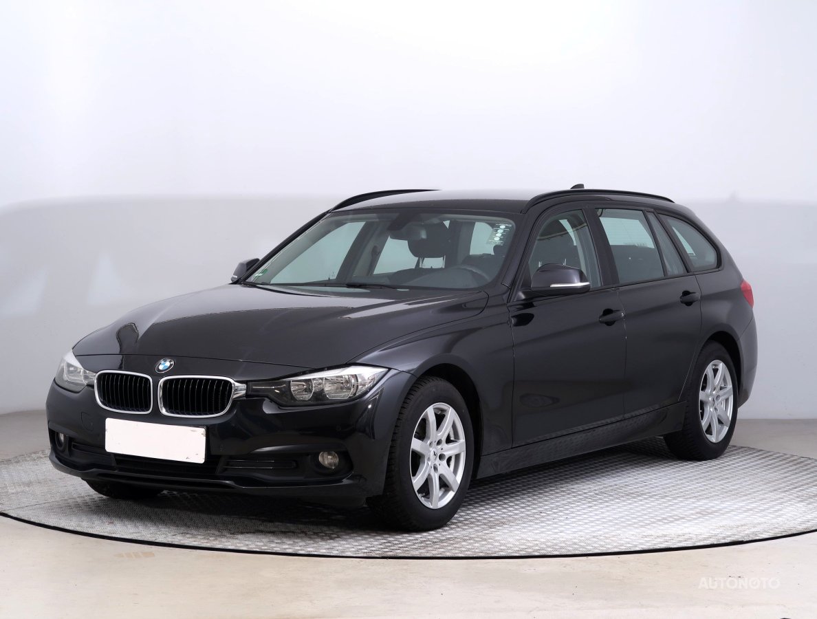BMW Řada 3, 2016 - pohled č. 3