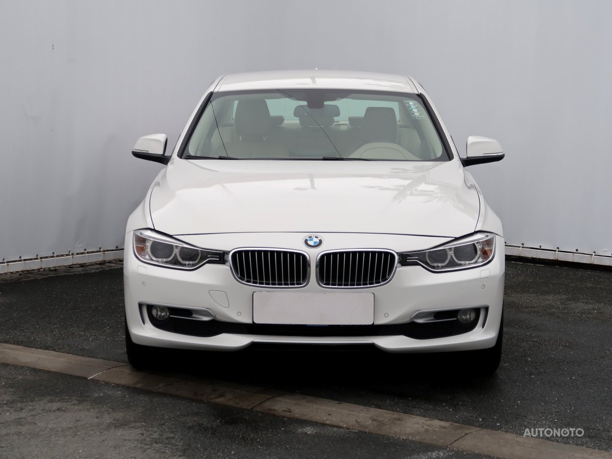 BMW Řada 3, 2014 - pohled č. 2