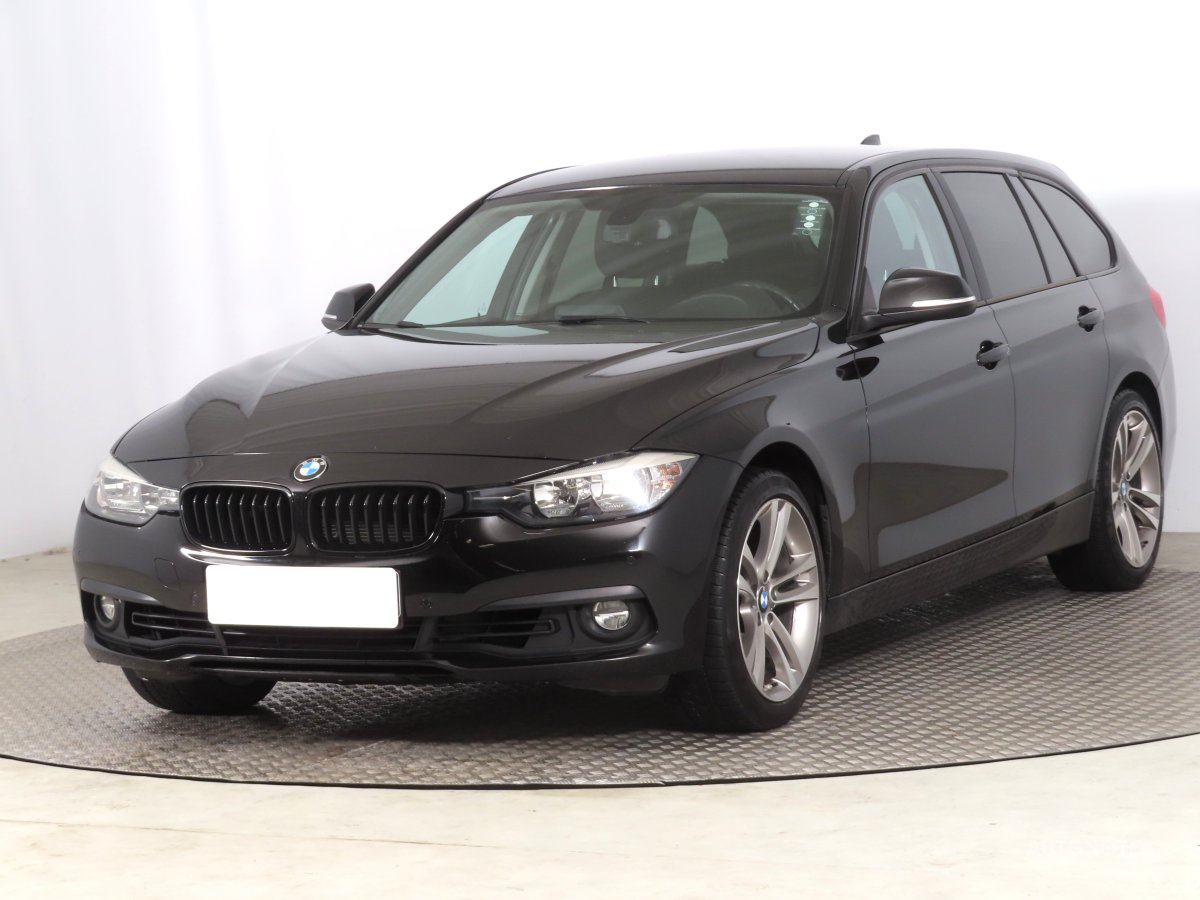 BMW Řada 3, 2017 - pohled č. 3