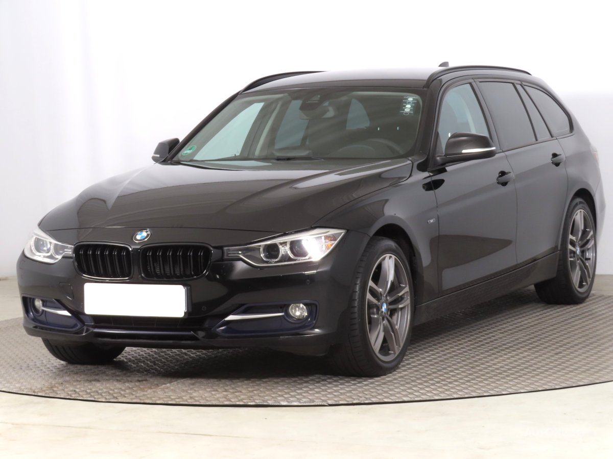 BMW Řada 3, 2013 - pohled č. 3