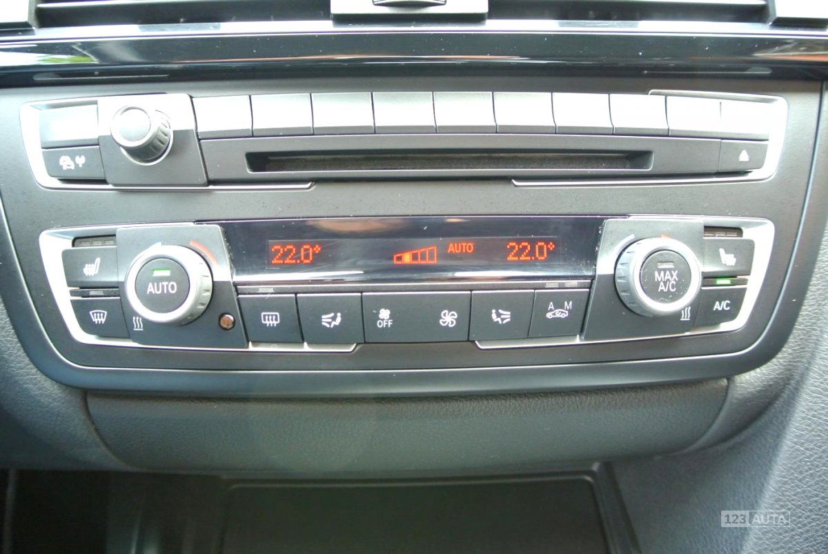 BMW Řada 3, 2014 - pohled č. 16