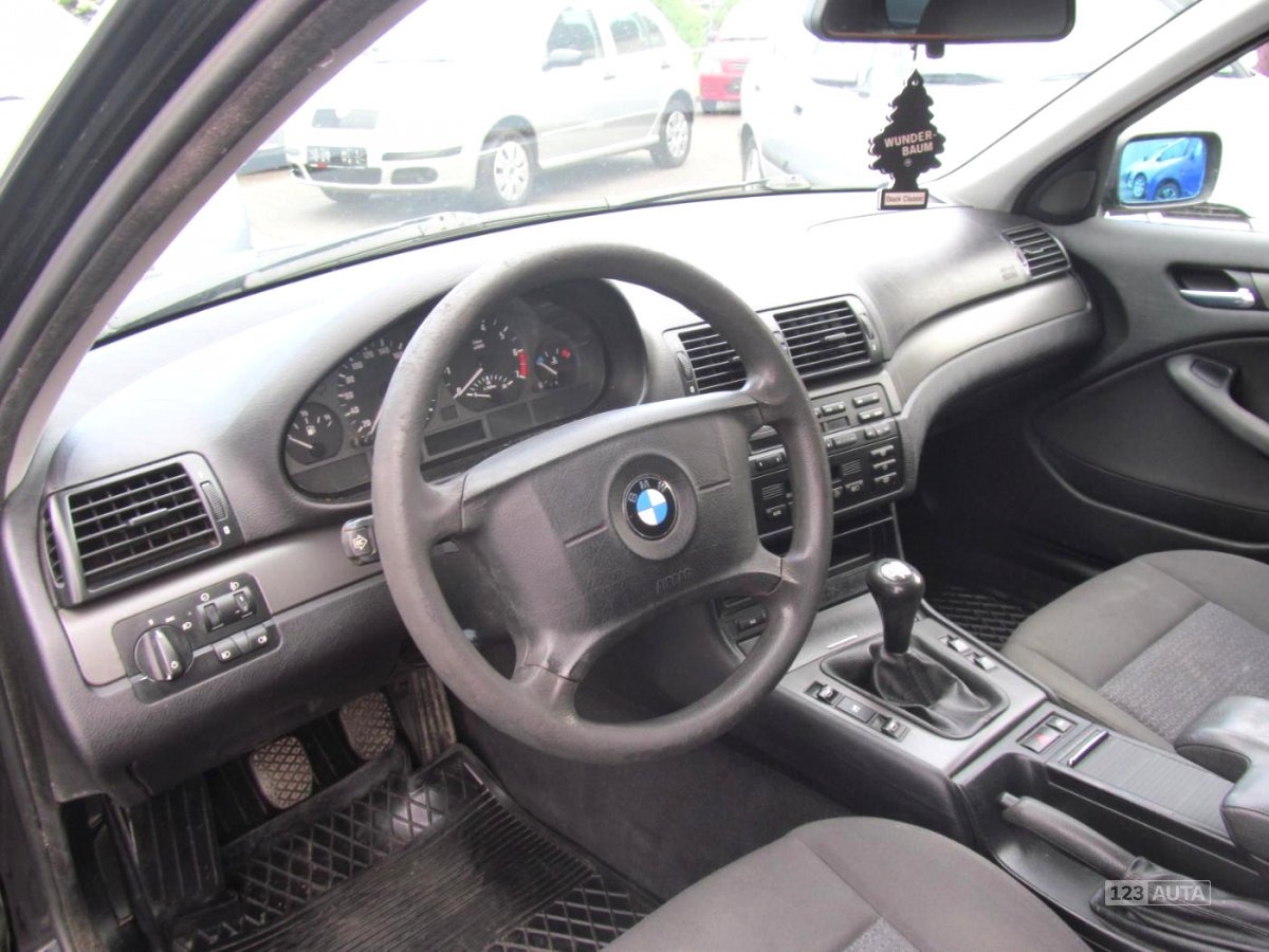 BMW Řada 3, 2003 - pohled č. 11