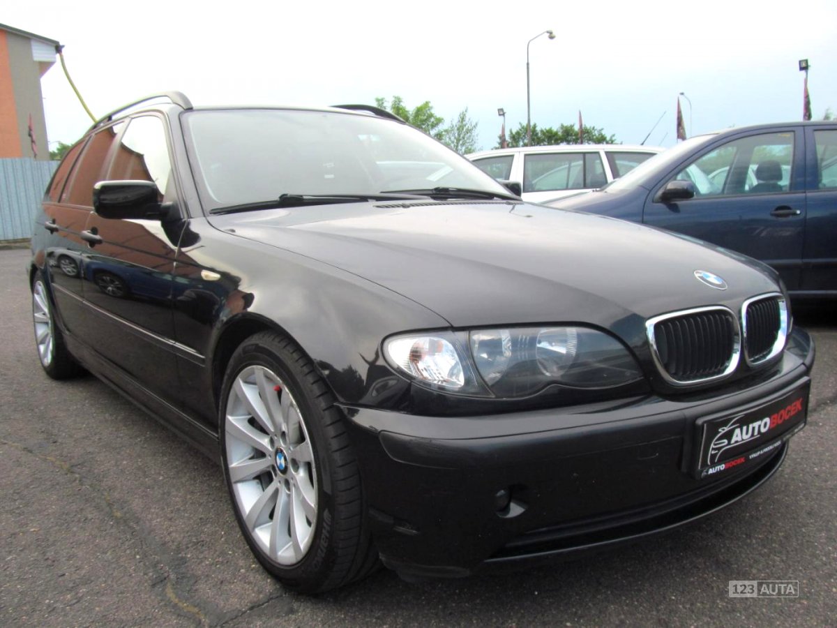 BMW Řada 3, 2003 - pohled č. 3