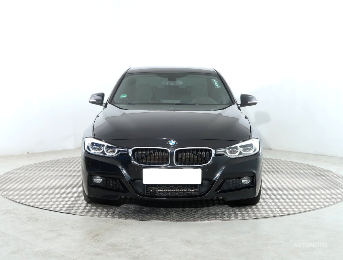 BMW Řada 3, 2017 - pohled č. 2