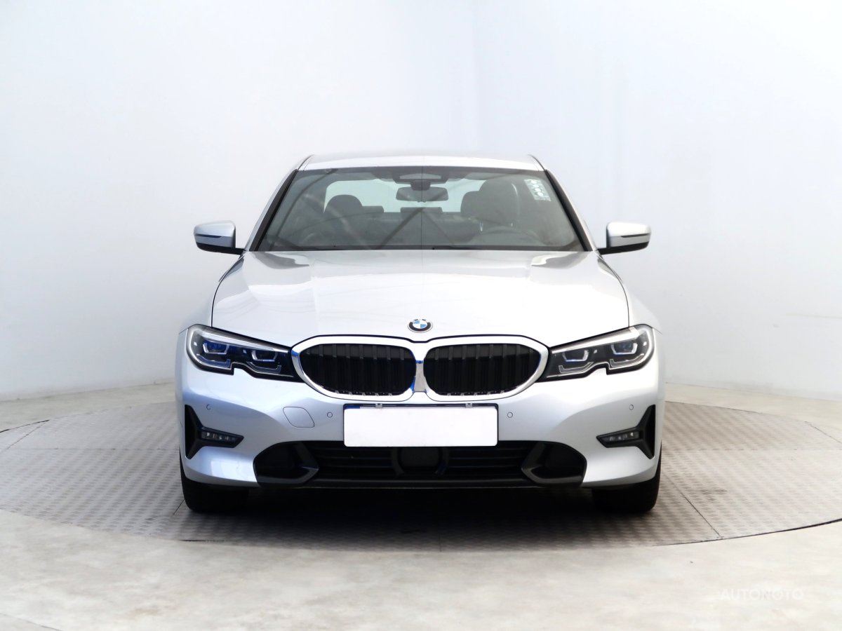 BMW Řada 3, 2020 - pohled č. 2