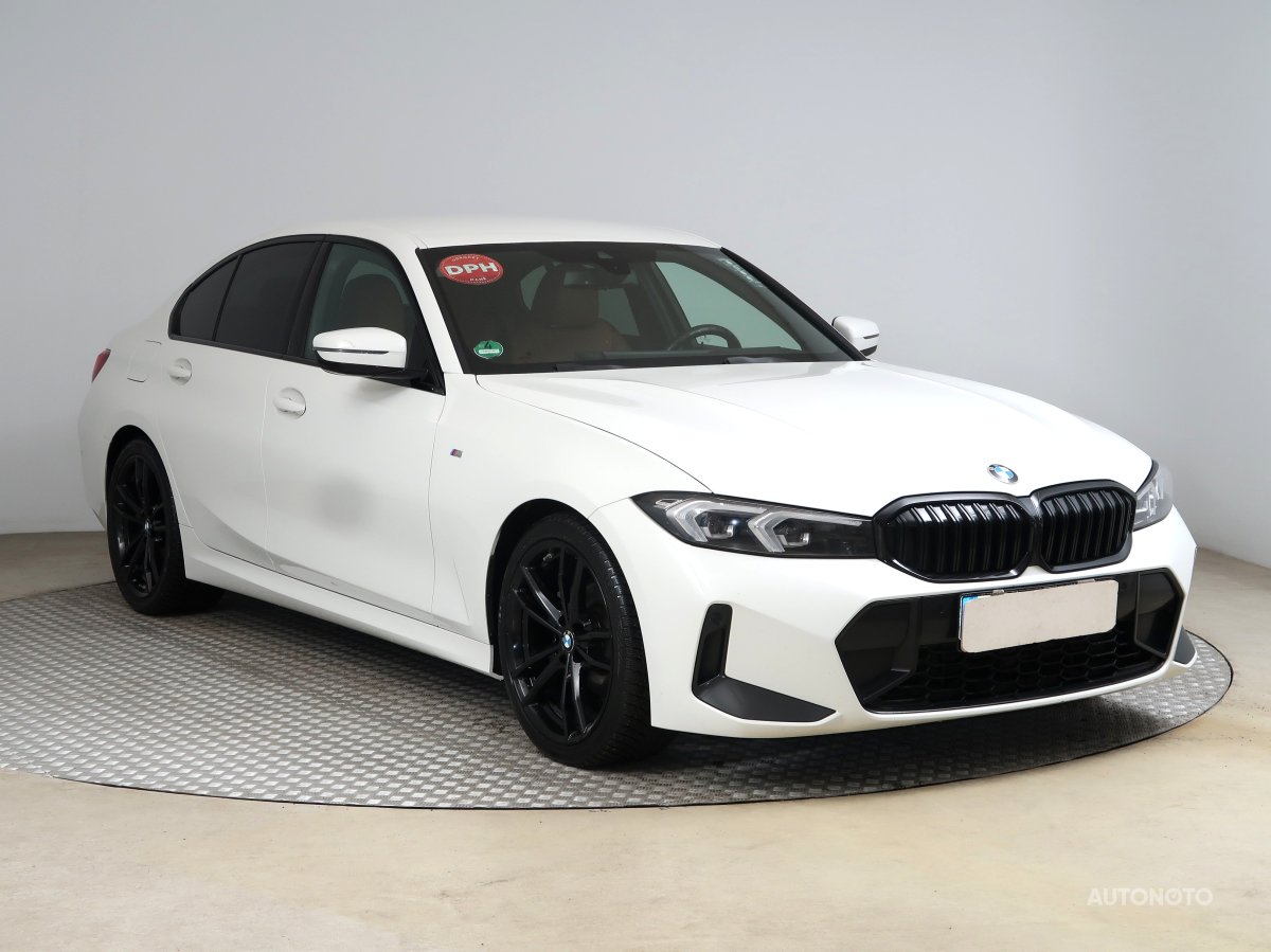 BMW Řada 3, 2022 - pohled č. 1