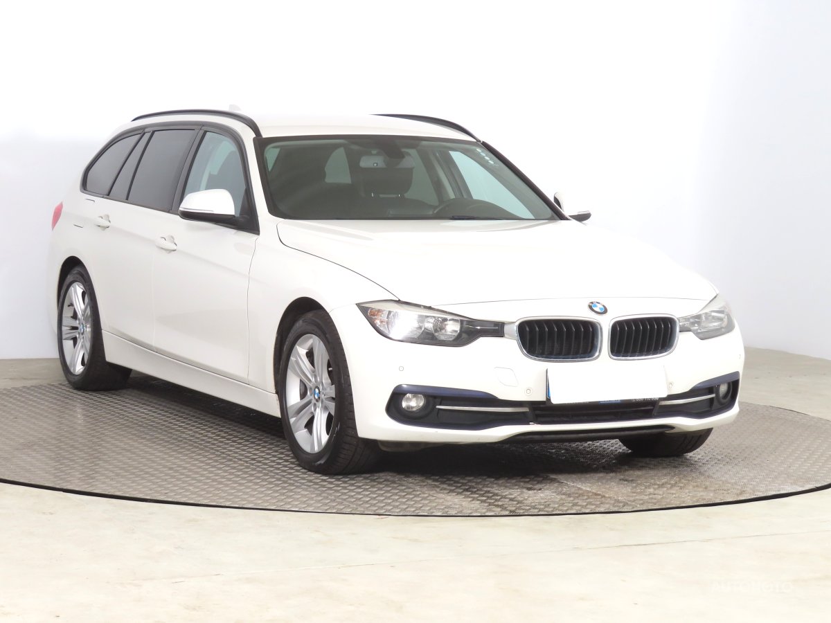 BMW Řada 3, 2017 - pohled č. 1