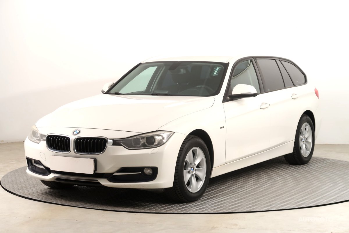 BMW Řada 3, 2013 - pohled č. 3