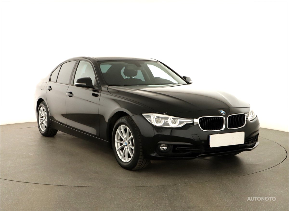 BMW Řada 3, 2017 - pohled č. 1