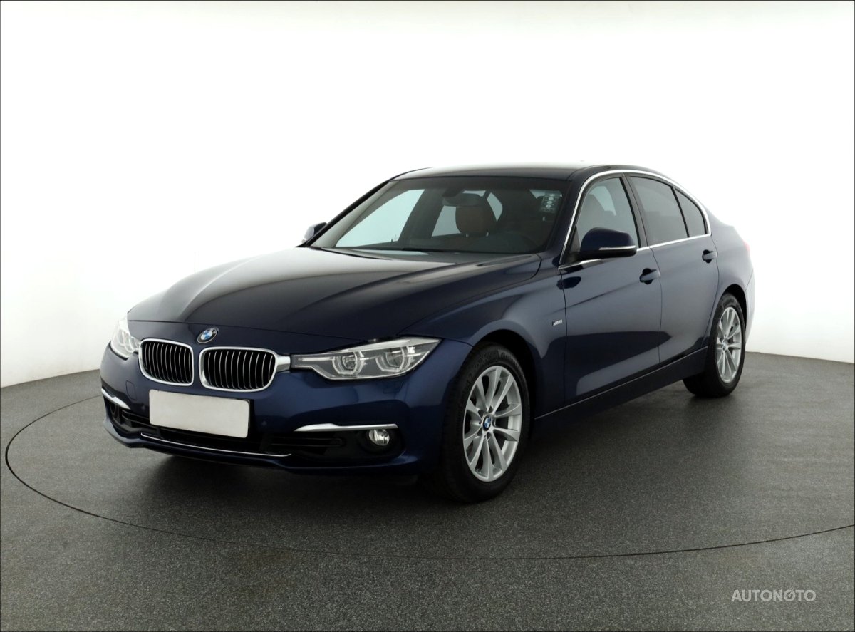 BMW Řada 3, 2016 - pohled č. 3