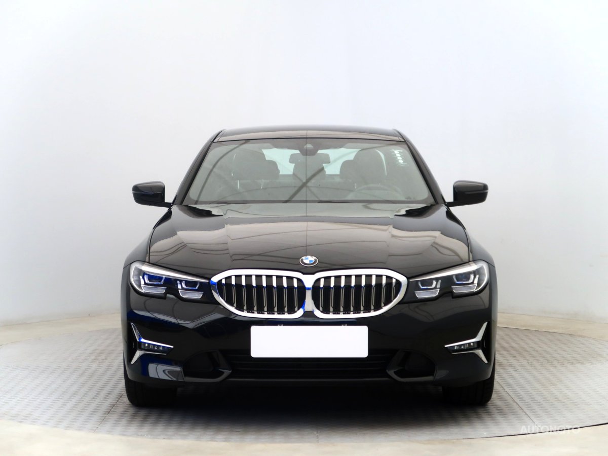 BMW Řada 3, 2020 - pohled č. 2