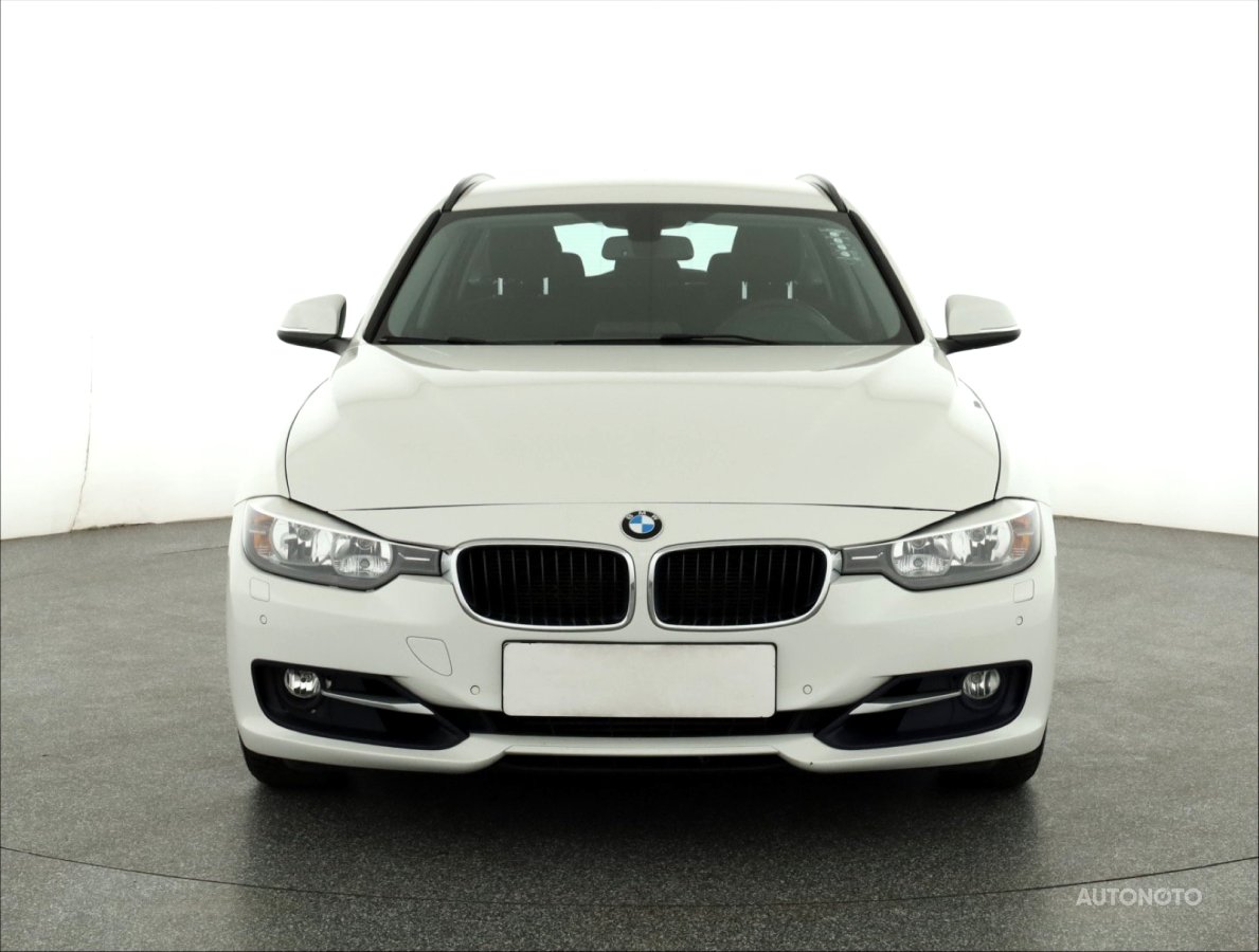 BMW Řada 3, 2014 - pohled č. 2