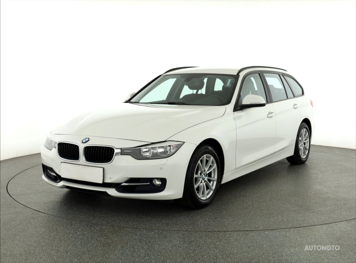 BMW Řada 3, 2014 - pohled č. 3