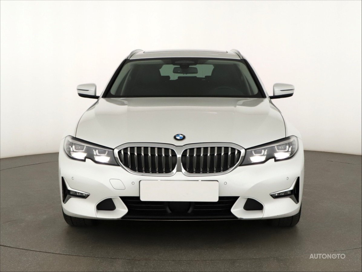BMW Řada 3, 2020 - pohled č. 2