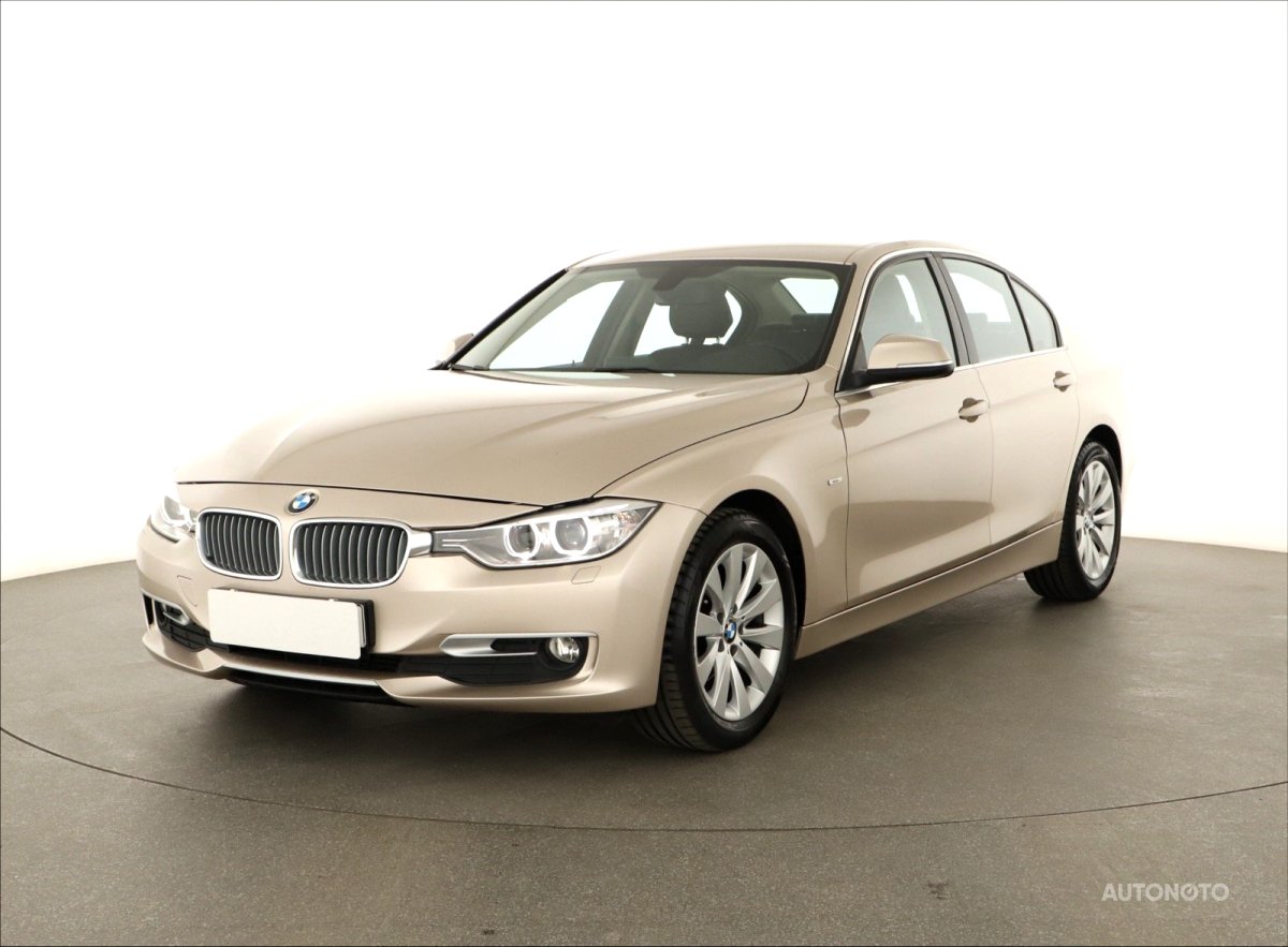 BMW Řada 3, 2014 - pohled č. 3