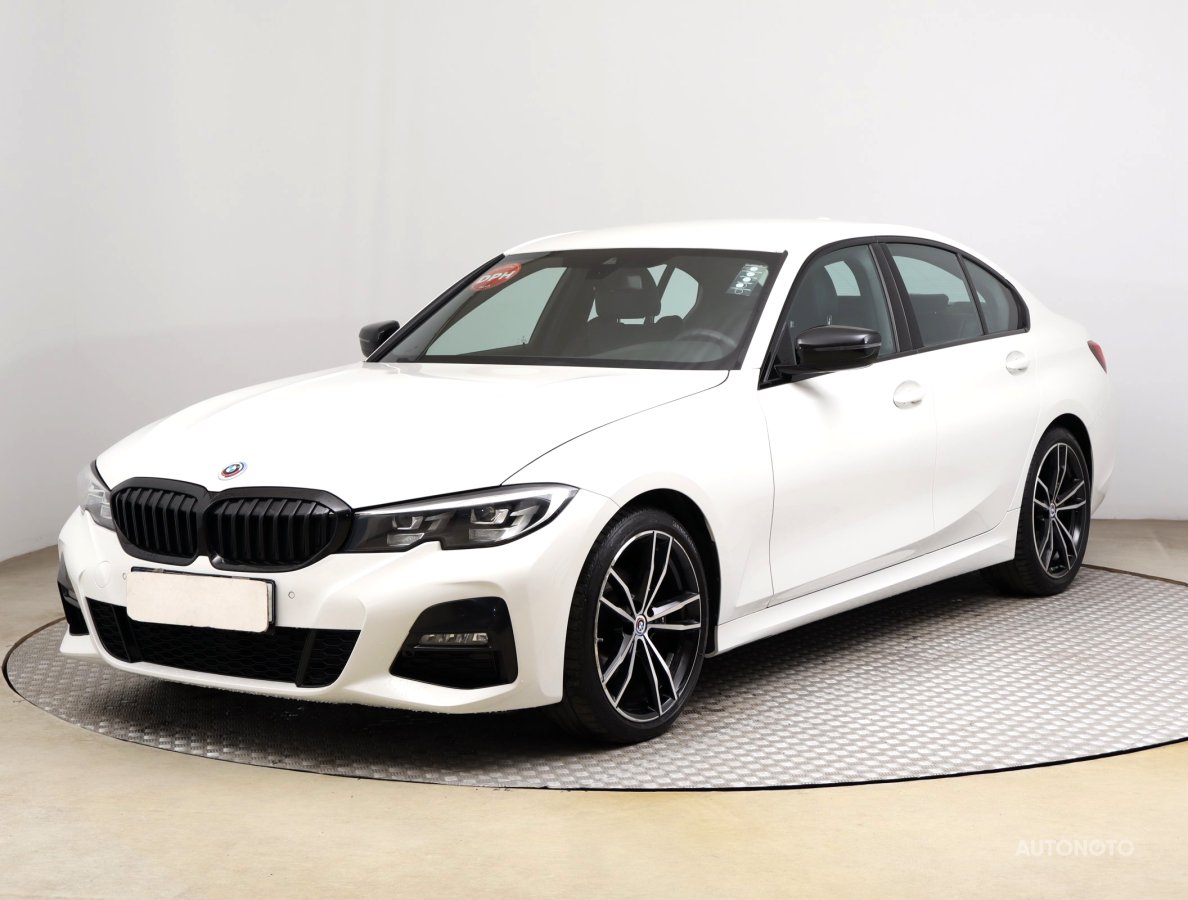 BMW Řada 3, 2022 - pohled č. 3