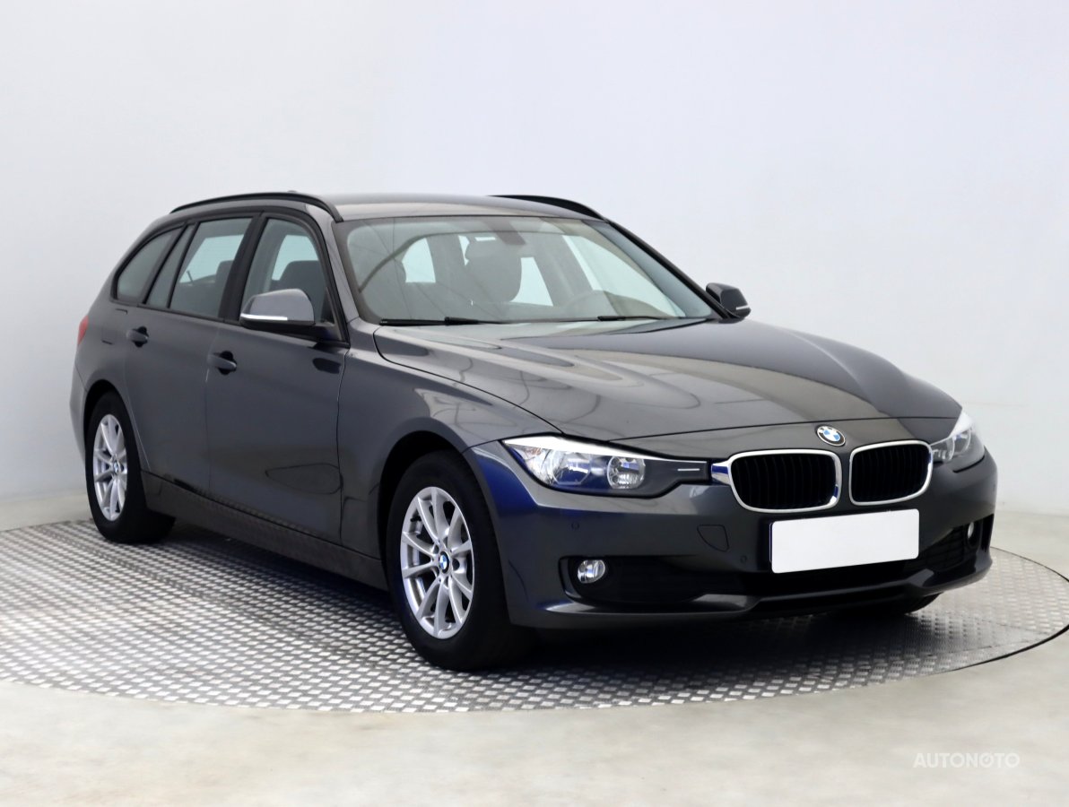 BMW Řada 3, 2012 - celkový pohled