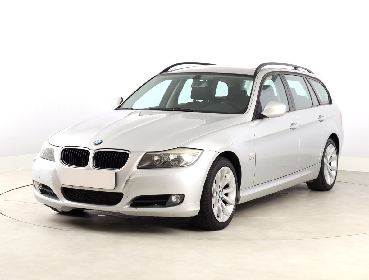 BMW Řada 3, 2009 - pohled č. 3