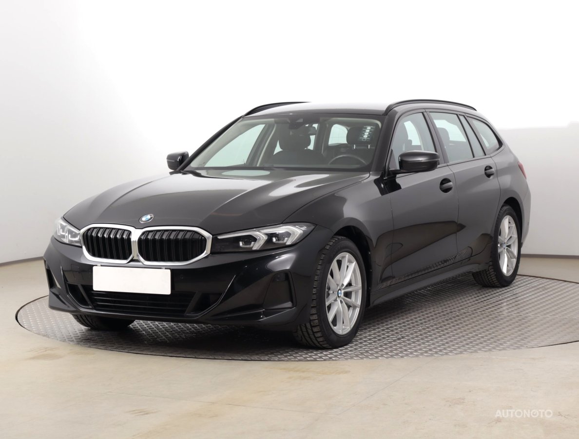 BMW Řada 3, 2022 - pohled č. 3