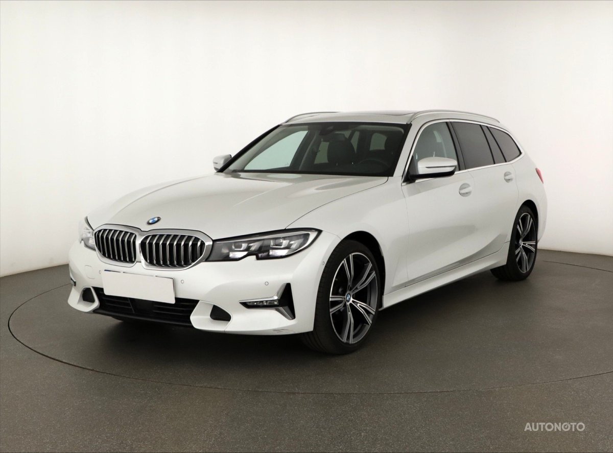 BMW Řada 3, 2022 - pohled č. 3