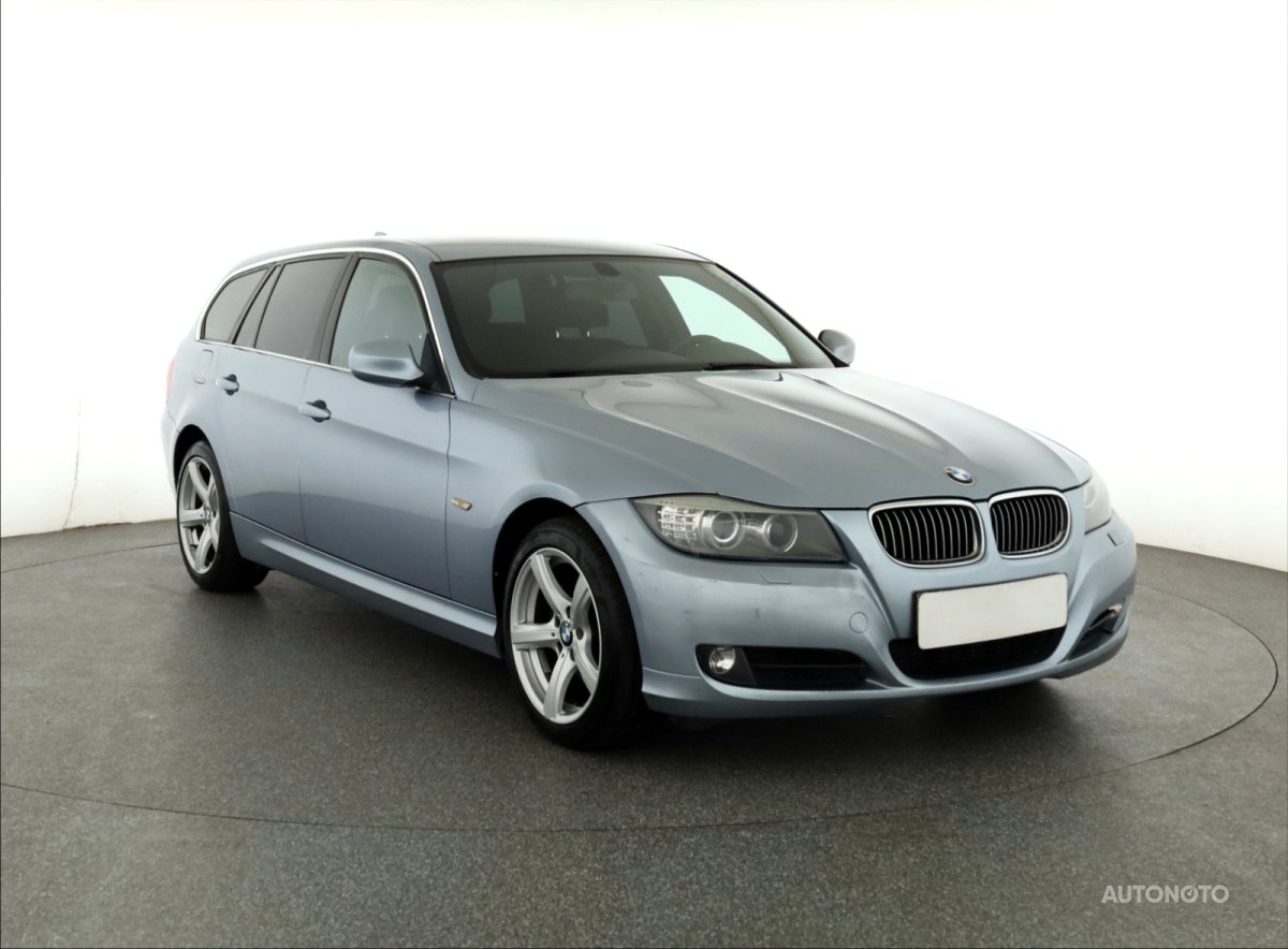 BMW Řada 3, 2012 - celkový pohled