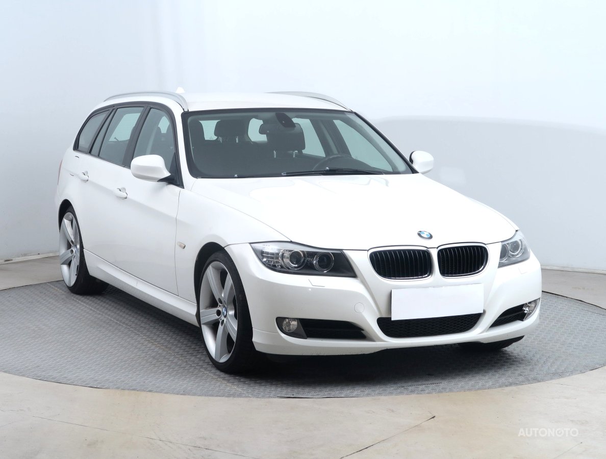 BMW Řada 3, 2012 - celkový pohled