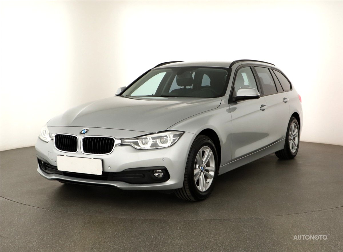 BMW Řada 3, 2019 - pohled č. 3