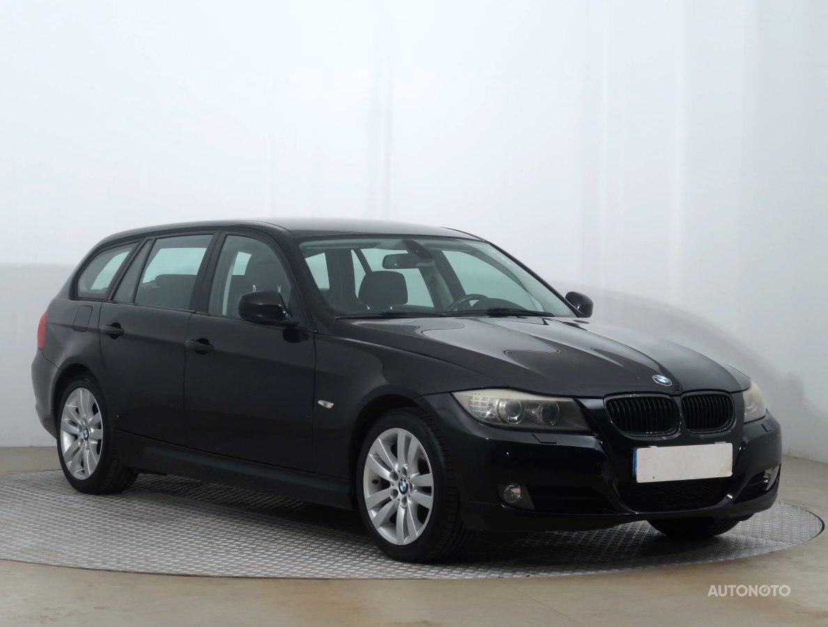 BMW Řada 3, 2011 - celkový pohled