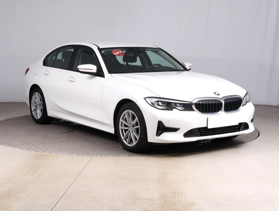 BMW Řada 3, 2022 - celkový pohled