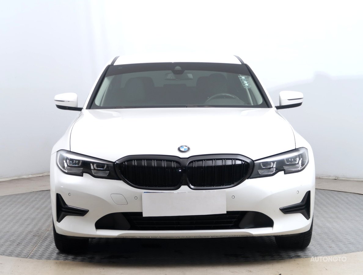 BMW Řada 3, 2020 - pohled č. 2