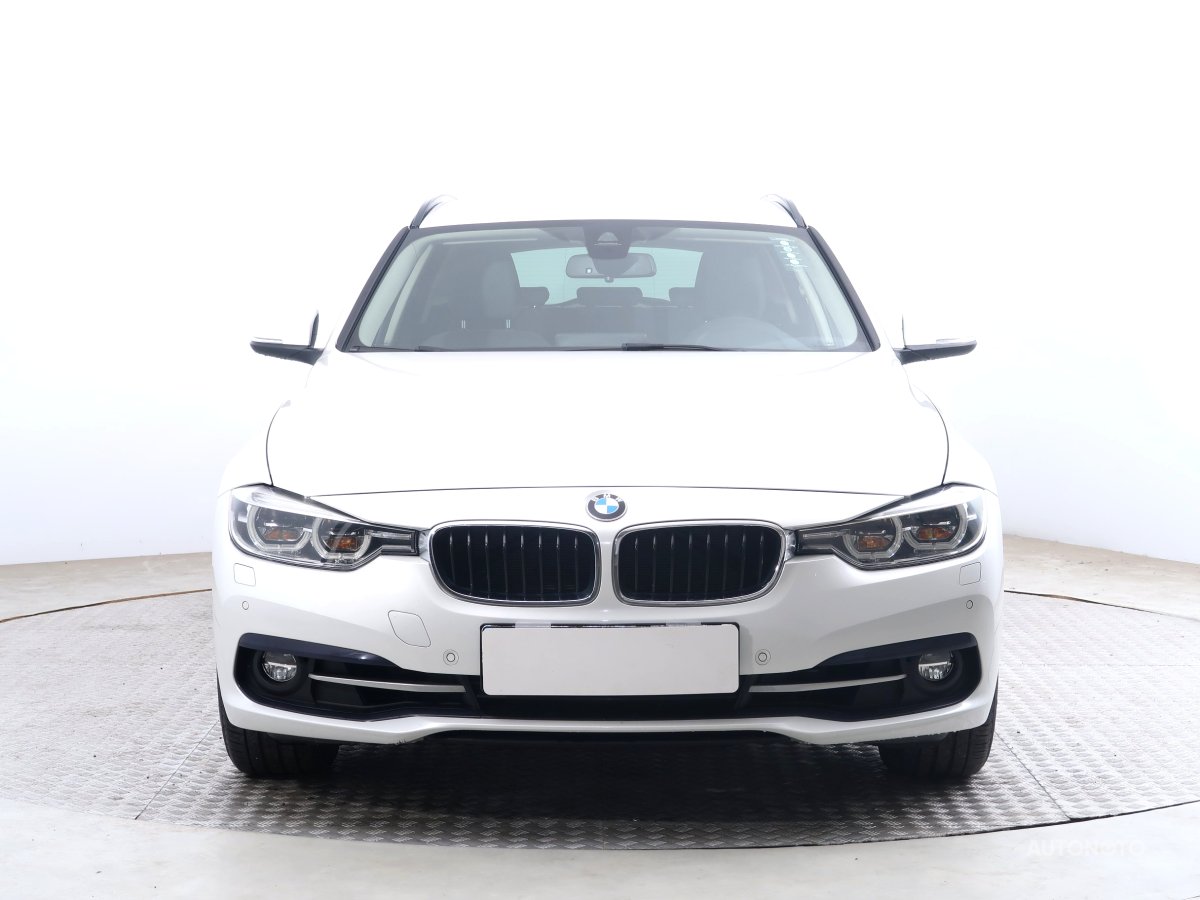 BMW Řada 3, 2016 - pohled č. 2