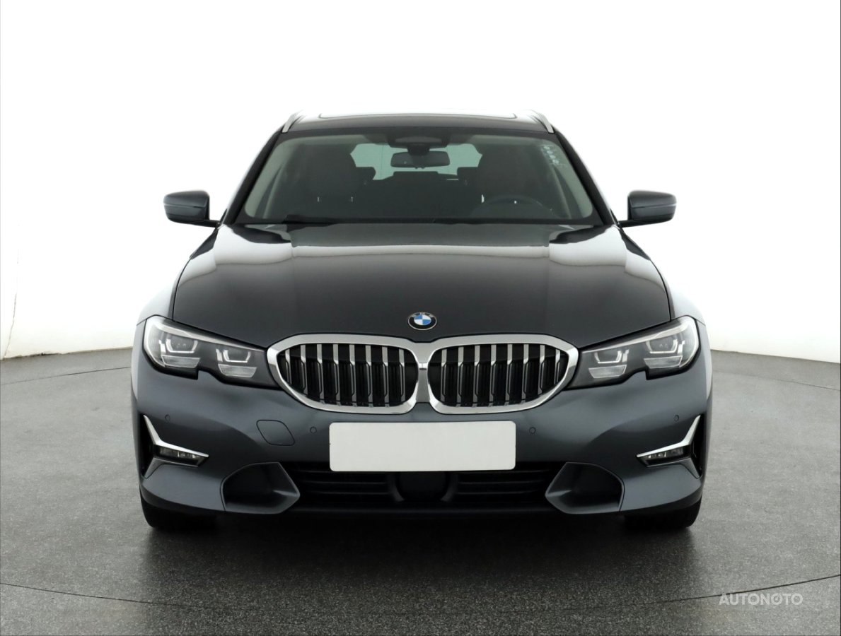 BMW Řada 3, 2019 - pohled č. 2