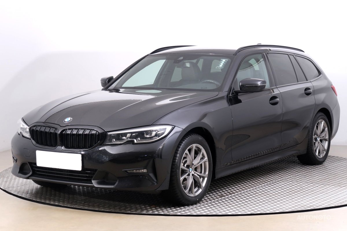 BMW Řada 3, 2021 - pohled č. 3