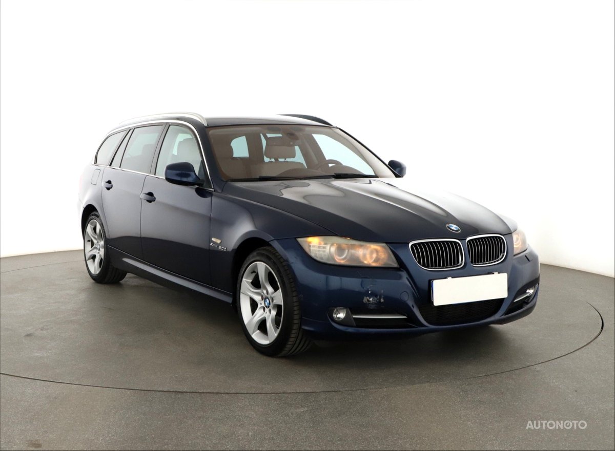 BMW Řada 3, 2012 - celkový pohled