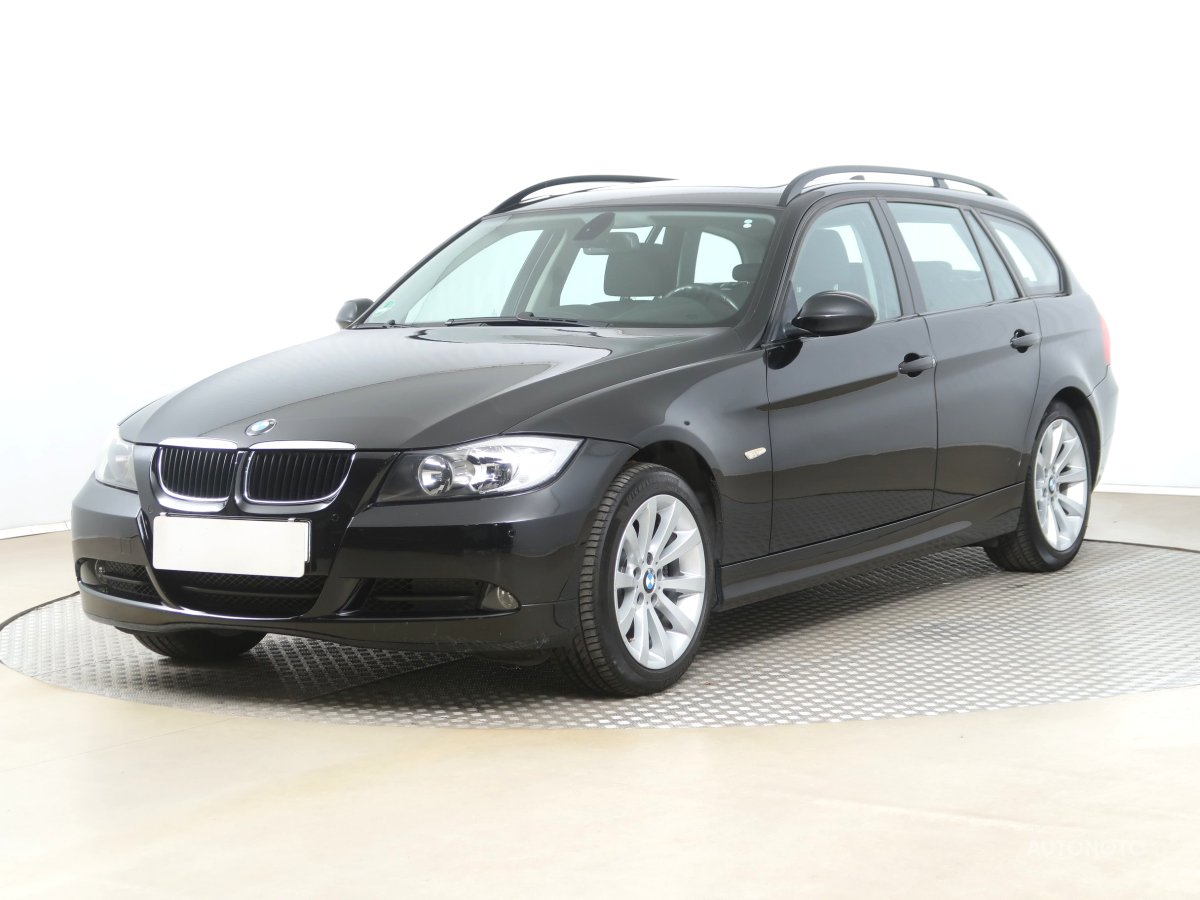 BMW Řada 3, 2007 - pohled č. 3