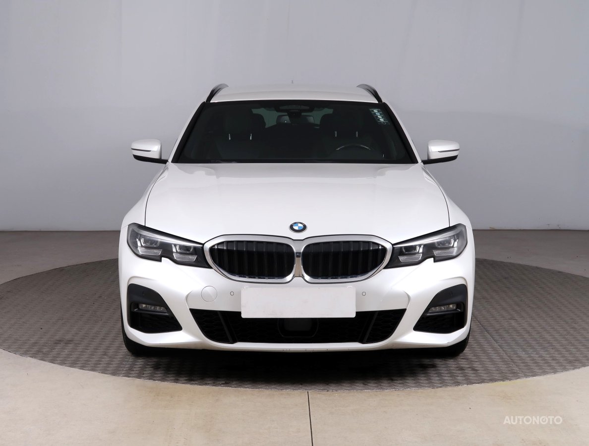 BMW Řada 3, 2021 - pohled č. 2