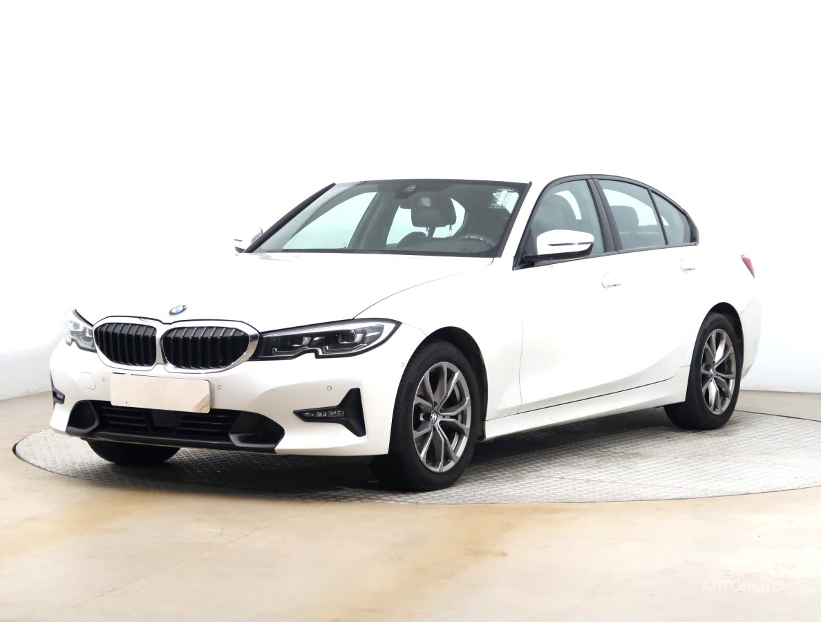 BMW Řada 3, 2019 - pohled č. 3