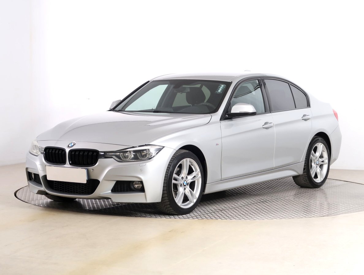 BMW Řada 3, 2018 - pohled č. 3